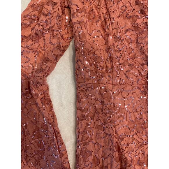 Miusol Pink Lace Maxi Dress - Picture 9 of 16